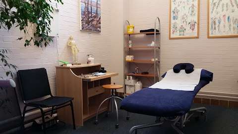 Natural Touch Clinic - Osteopathic, Acupuncture and Sport Injuries Practice photo